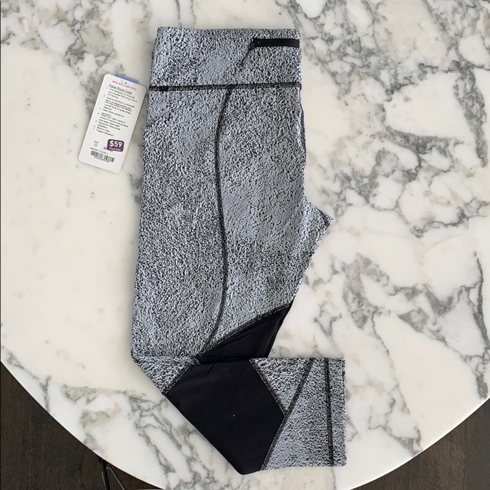 Lululemon- Pace Rival Crop